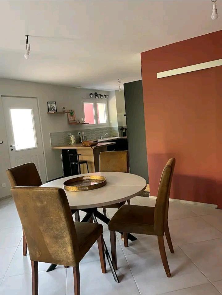 Maison Montoison Extérieur photo